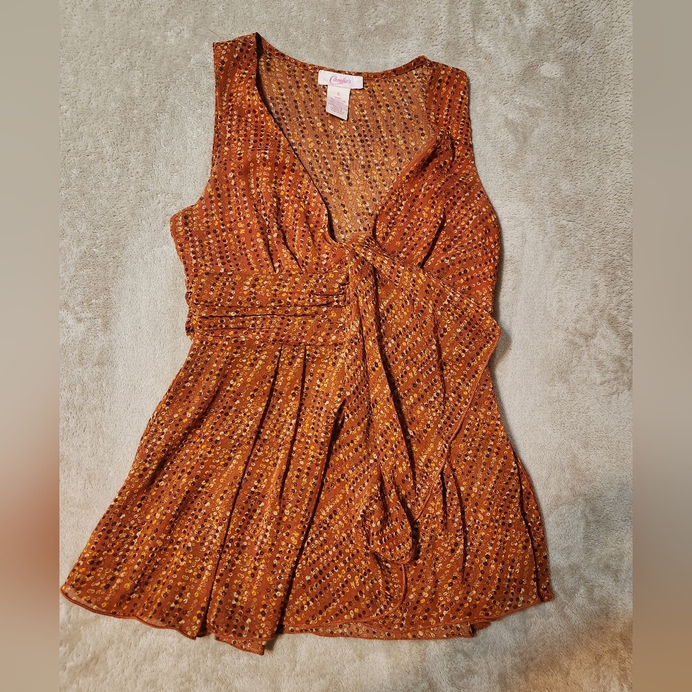 Candie's sleeveless top